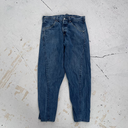 vintage levis engineered jeans | Blue, Red