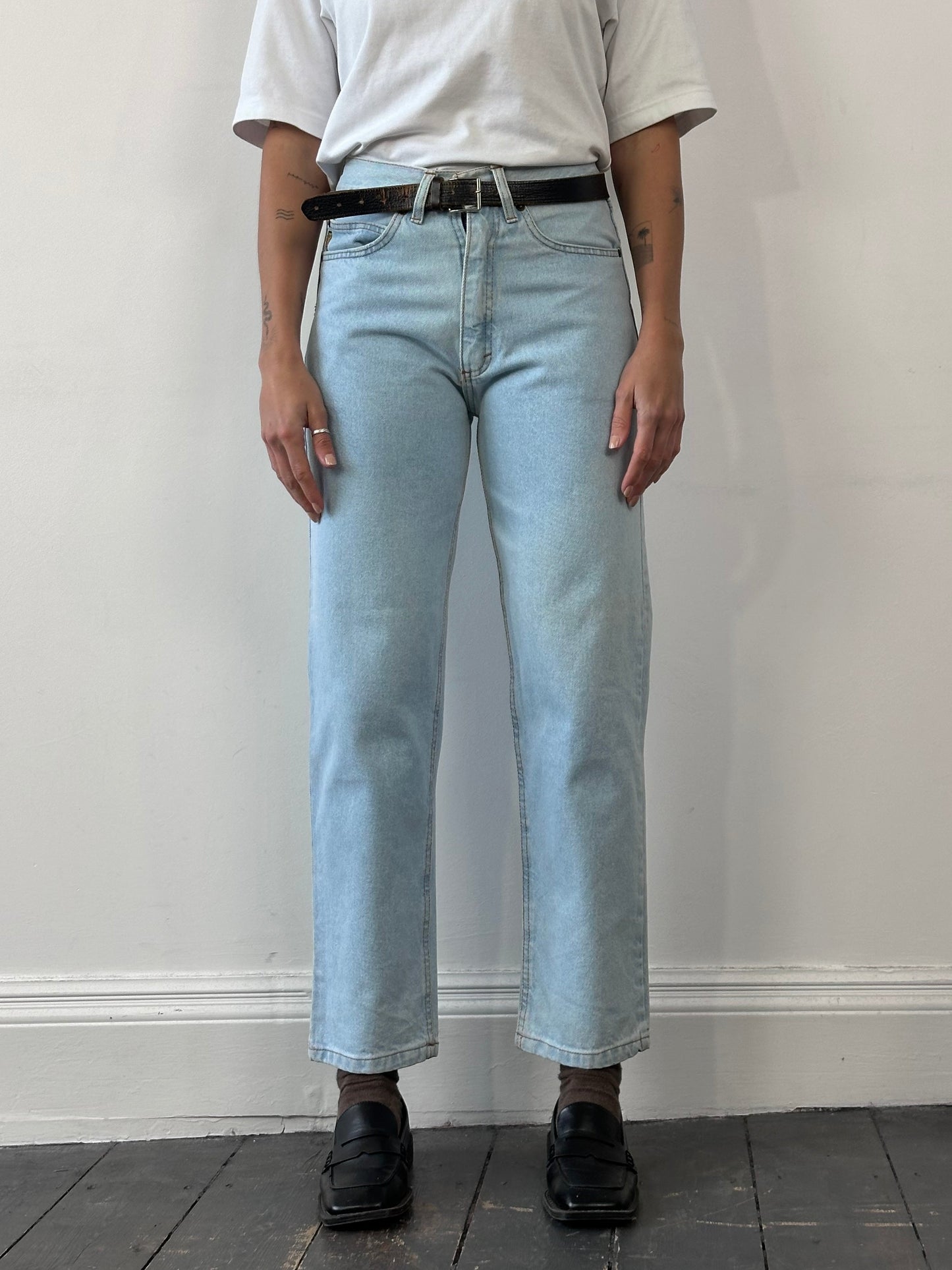 Armani Jeans Light Wash Tapered Leg Denim Jeans - W26