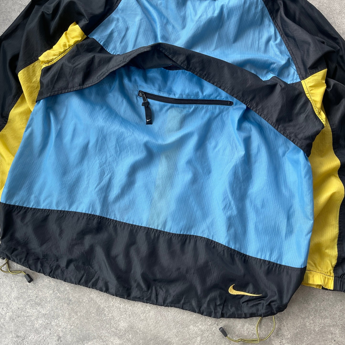 Nike ACG RARE 1990s lightweight packable shell jacket  (XL)