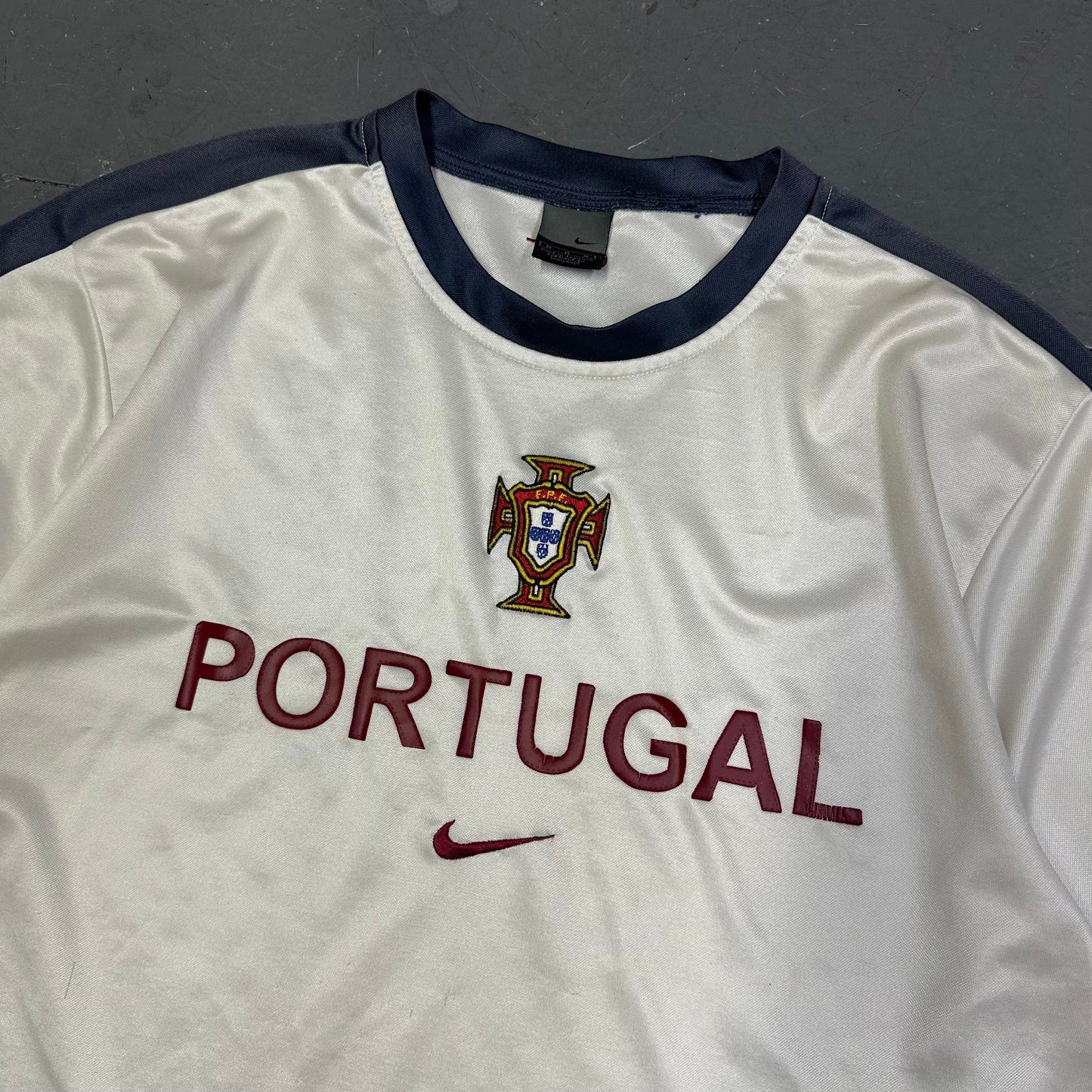 Nike 2002 Portugal Shirt In White ( M )
