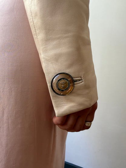 https://cdn.shopify.com/s/files/1/0620/3408/4027/files/3F730AEE-2CE8-49A2-91D4-9CA862191759.jpg?v=1780442196