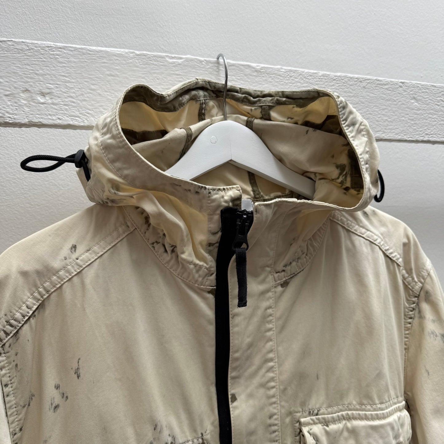 Stone Island Hand Corrosion Field Jacket 2017 (L) | Large, Cream