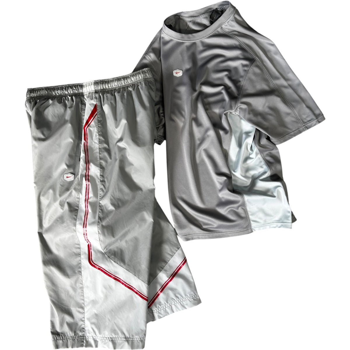 Nike Hex 00's Full Shorts & T Shirt Set L | Large, Multicoloured