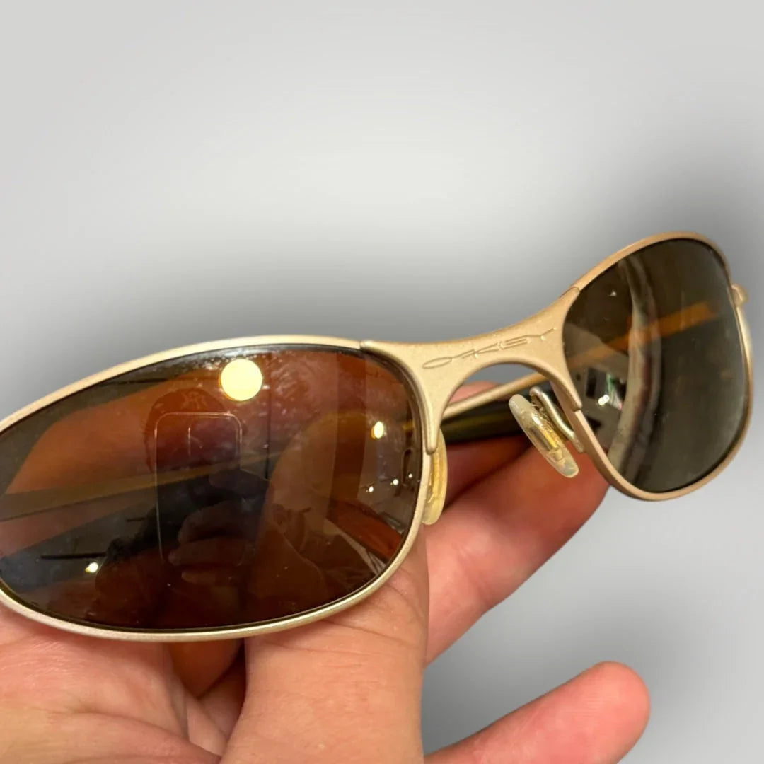 1998 Oakley 1.0 Wire Sunglasses With OG Vault Case