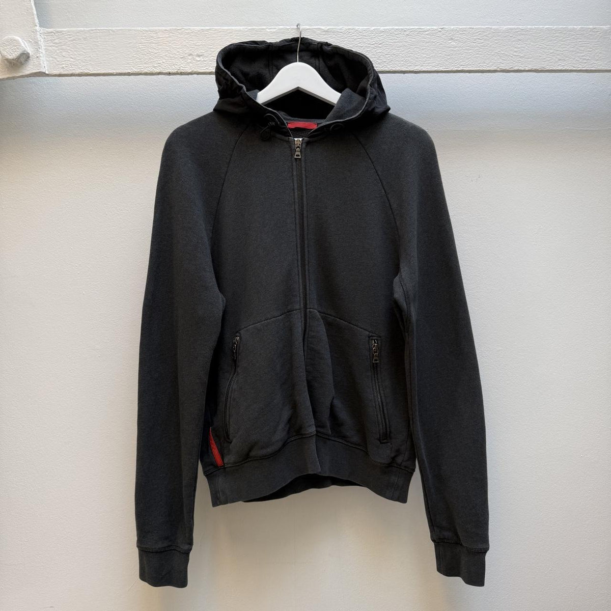 00’s Prada Sport Red Tab Zip Hoodie (M) | Medium, Grey