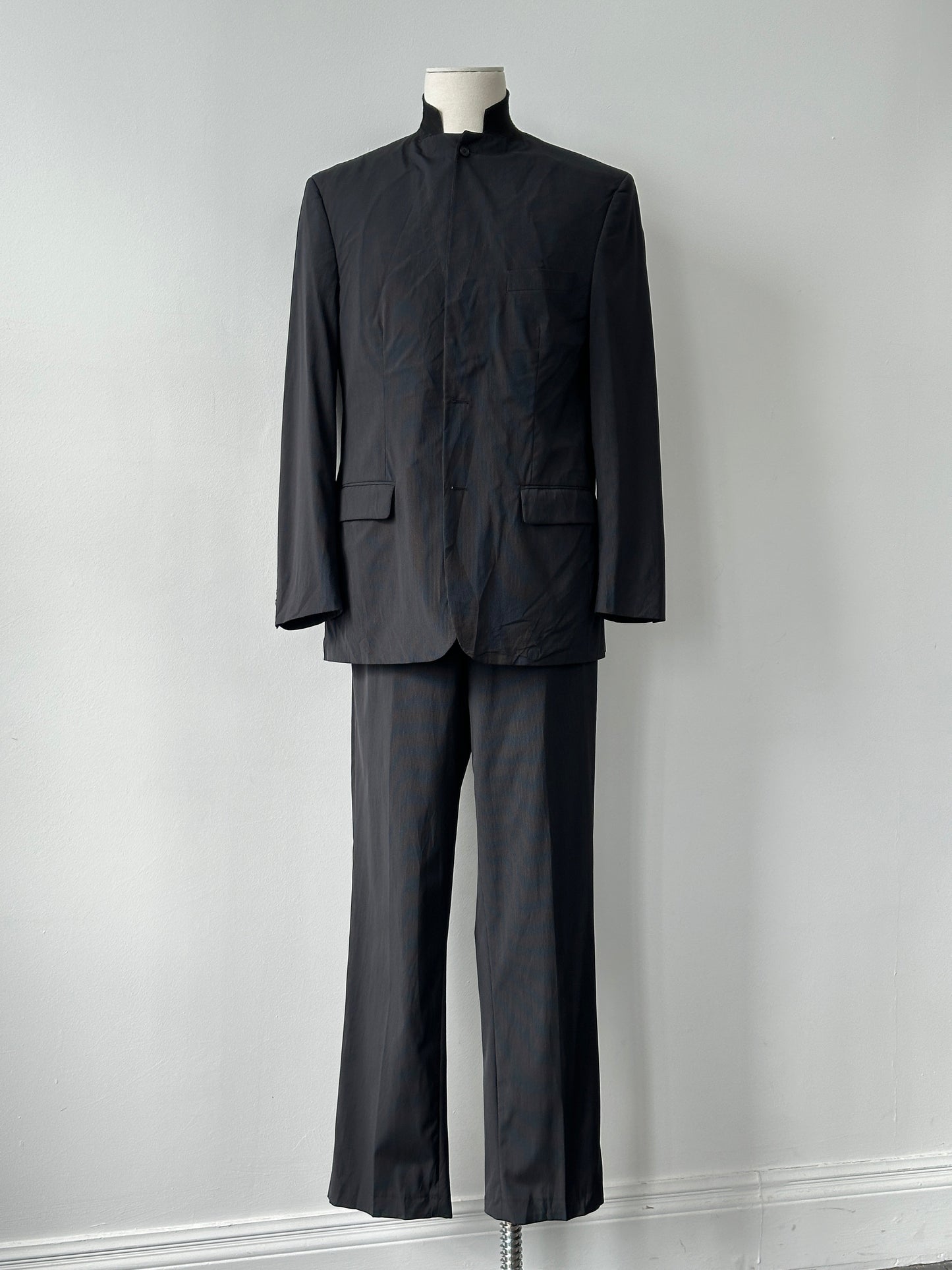 Vintage 2000s Wool Pinstripe High Neck Tailored Suit - 44R/W34