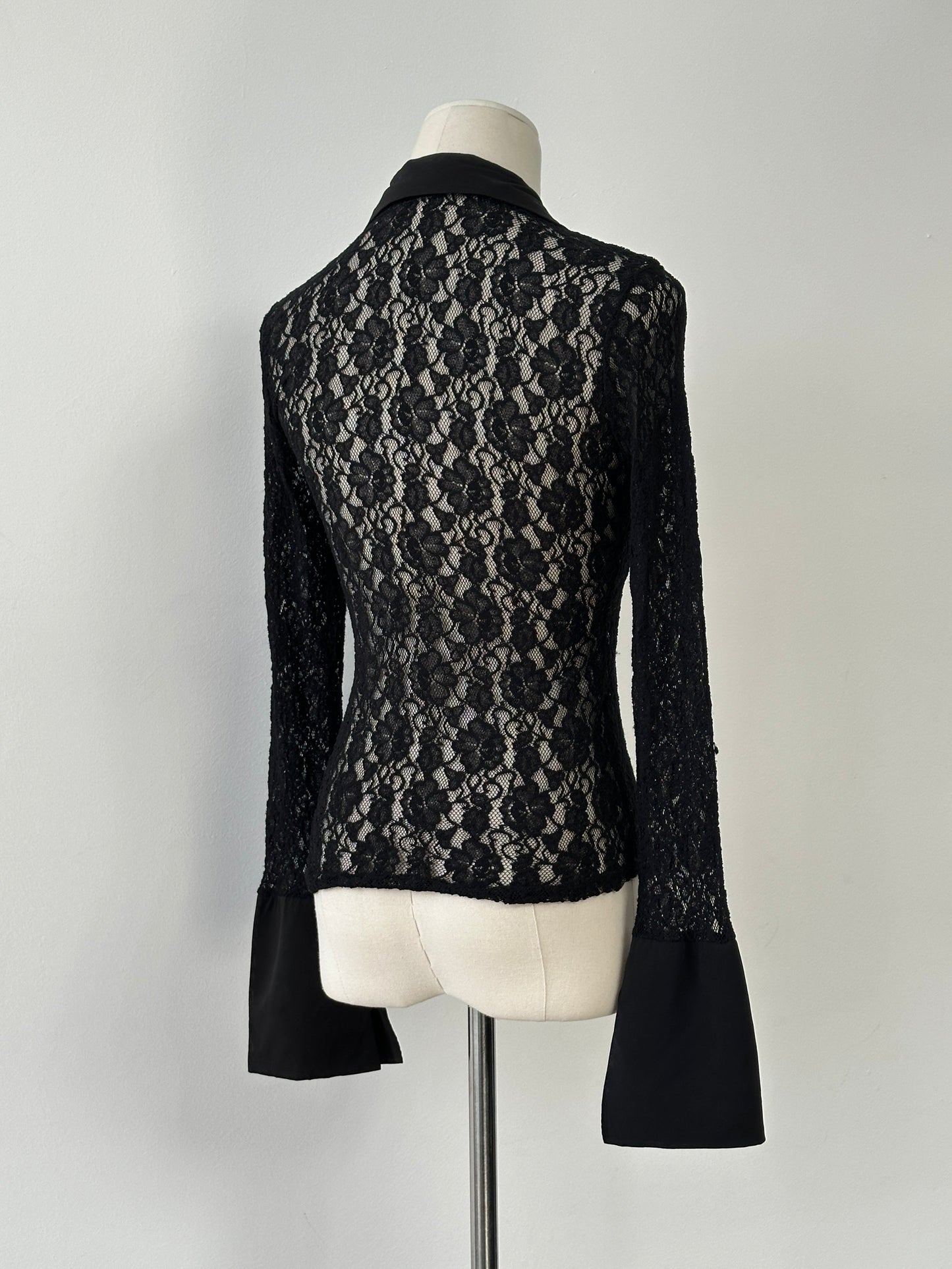 Italian Vintage 2000s Lace Flute Sleeve Open Front Shirt - S