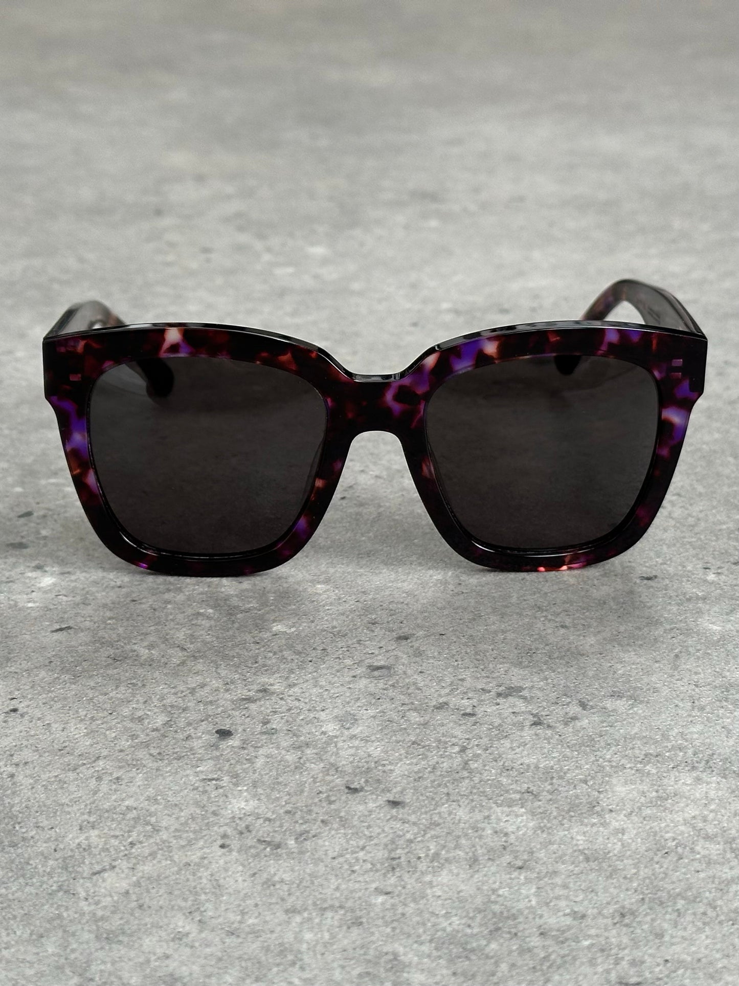 Gentle Monster Dreamer Hoff Oversized Square Logo Sunglasses