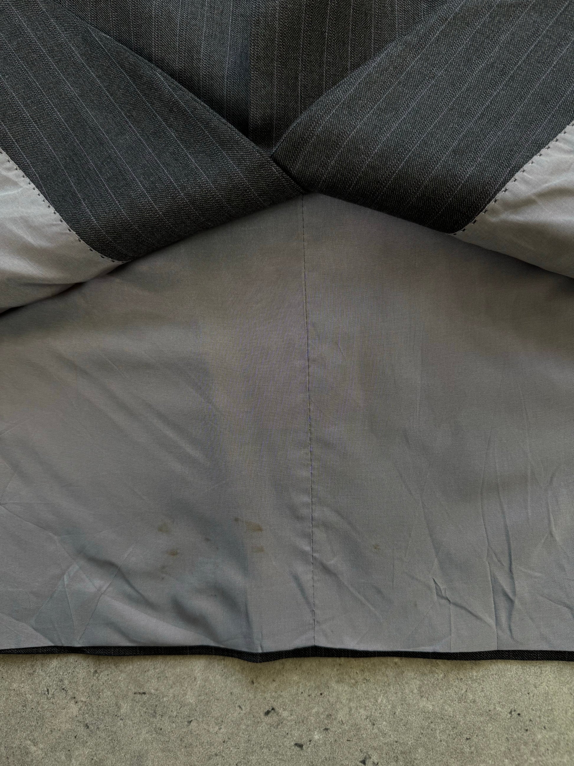 Loro Piana x Digel 1990s pure wool single-breasted blazer in size L, shown on a hanger with a tailored fit and classic design.