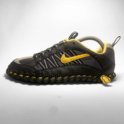 Nike Air Considered Terra Humarra (2009)