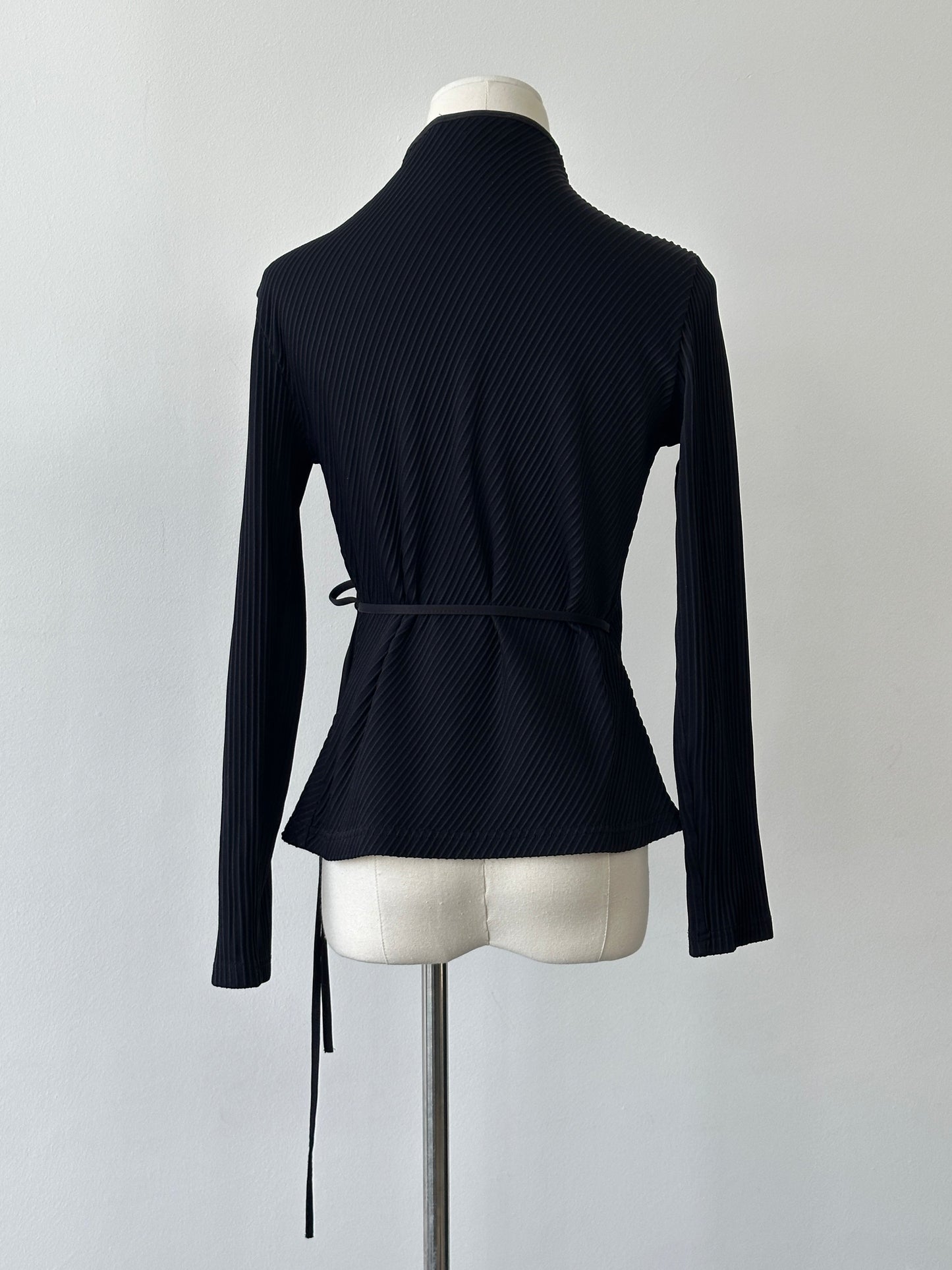 Anna Fontaine 2000s Ribbed Wrap Top - S