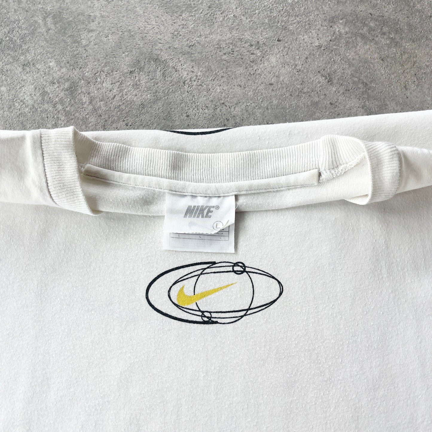 Nike RARE 1990s heavyweight graphic t-shirt (L)