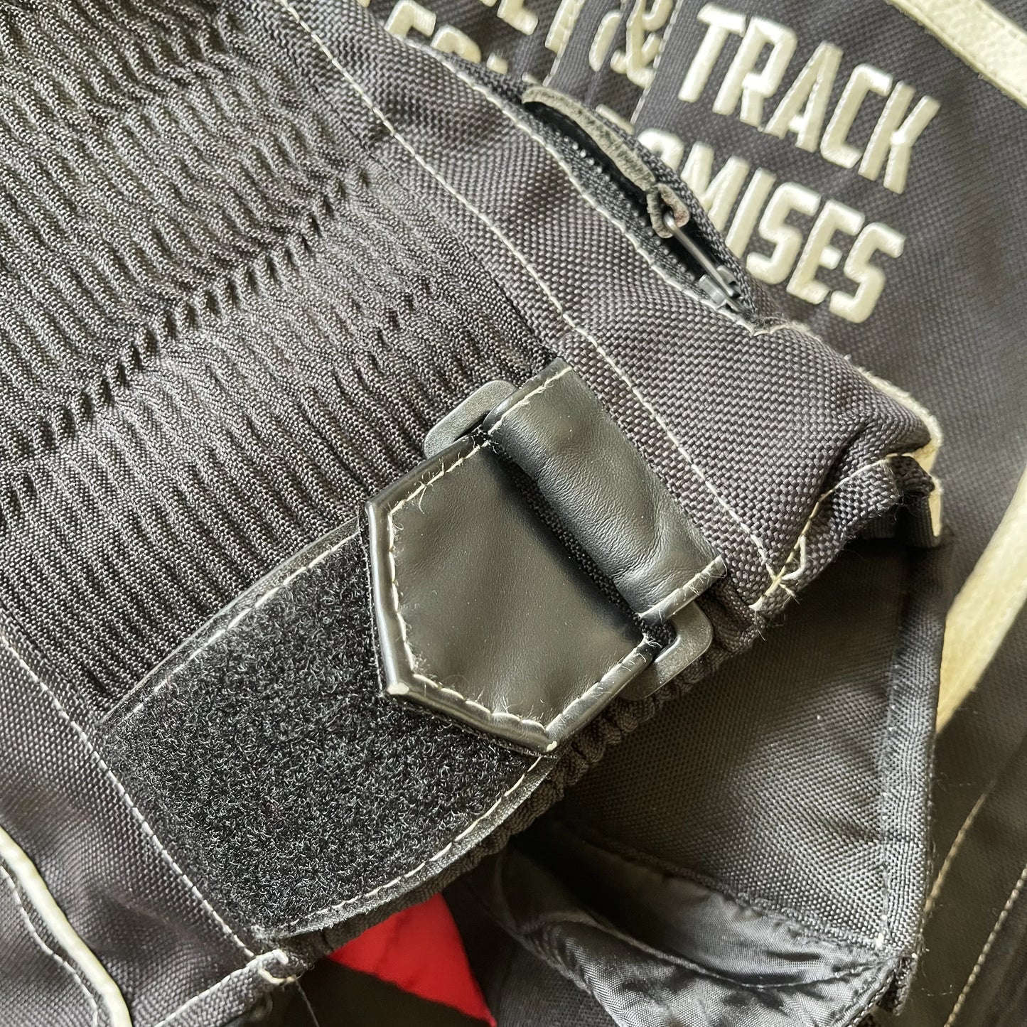 Vanson Leathers Motorcycle Mesh Racing Jacket - M