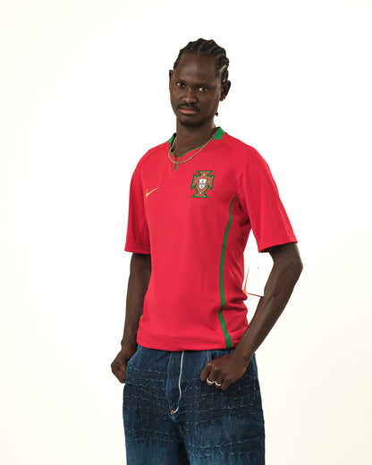 2008-10 Portugal Nike Home Shirt (L)