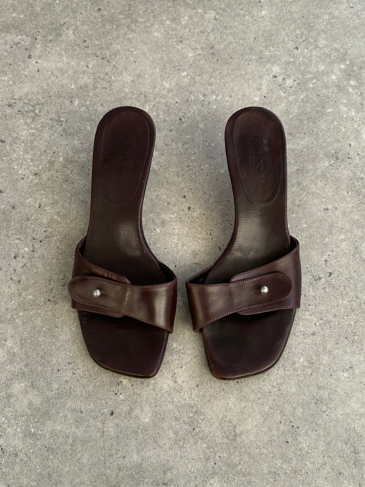Hugo Boss Leather Mules - UK 5 / EUR 38