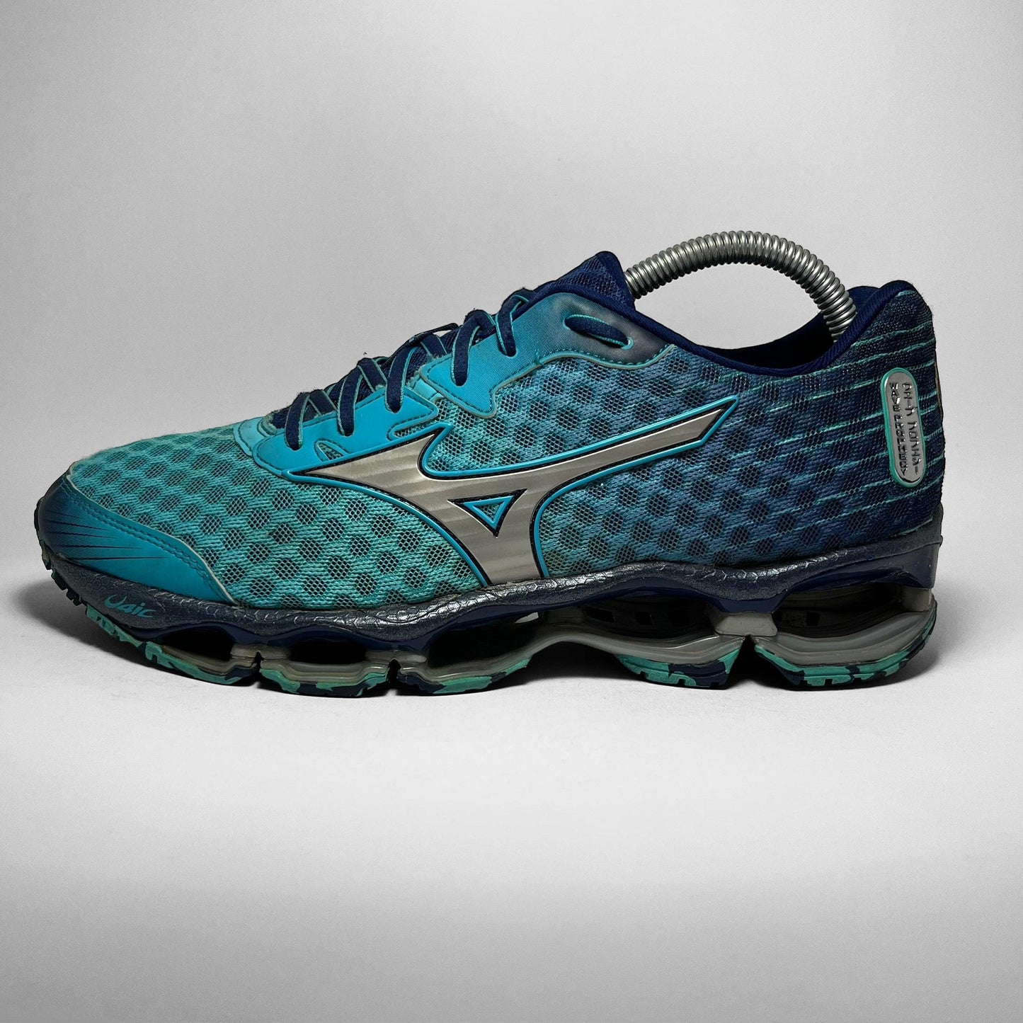 Mizuno Wave Prophecy 4 (2014) - Known Source