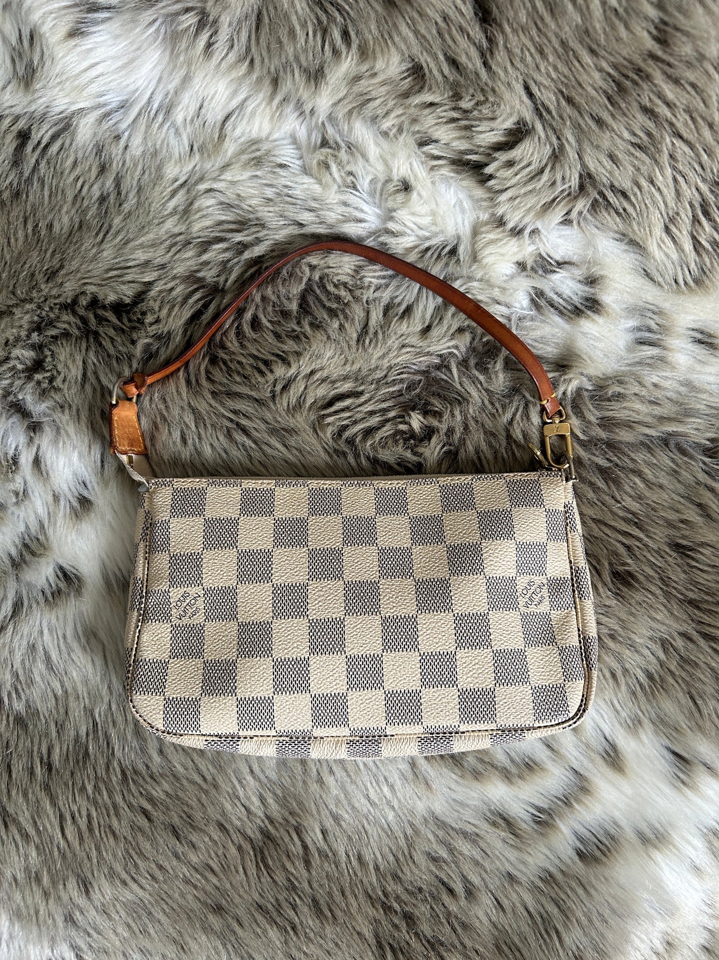 2009 Louis Vuitton Damier Azur Pochette Bag | O/S, Multicoloured