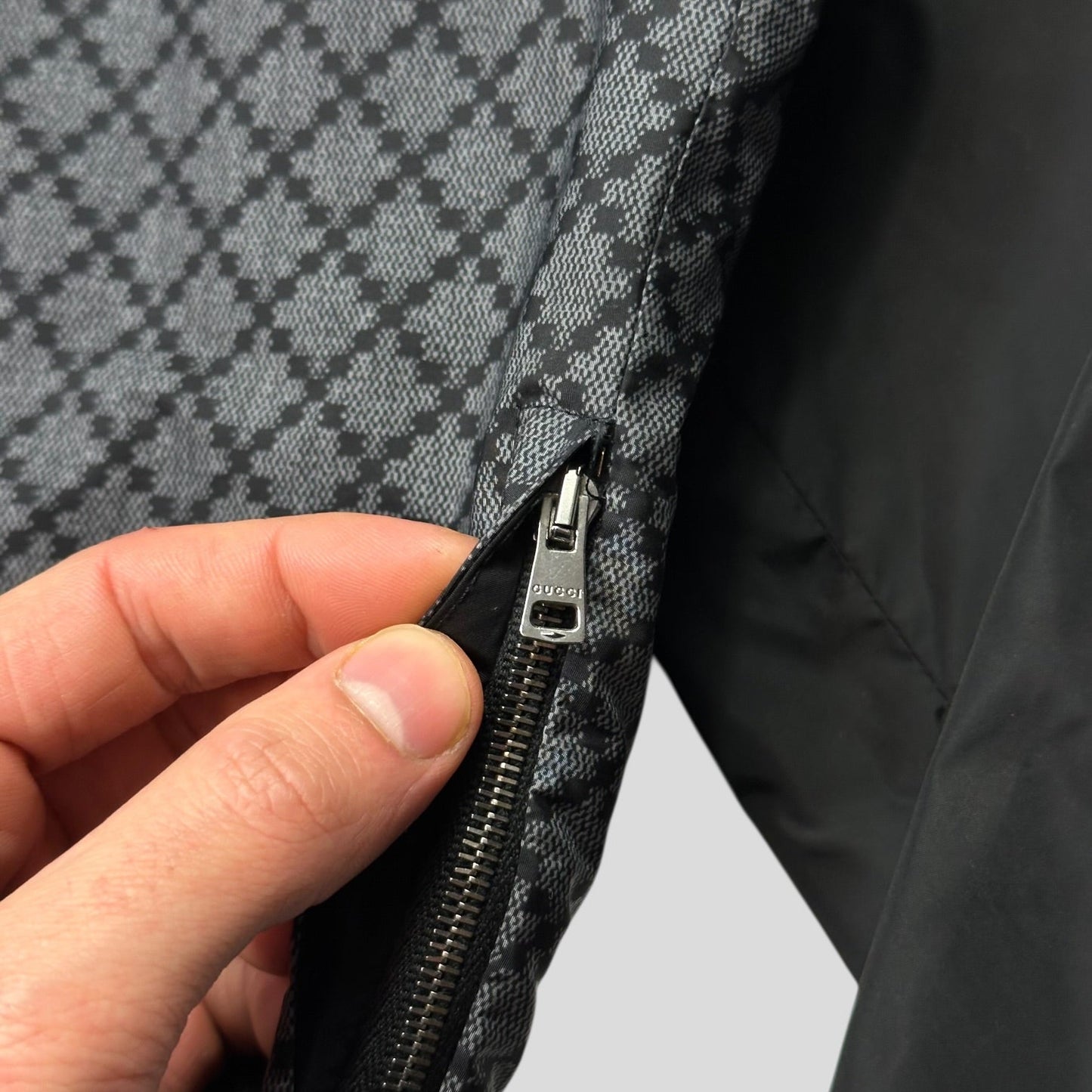 Gucci 2011 Monogram Stripe Panelled Nylon Windbreaker - M