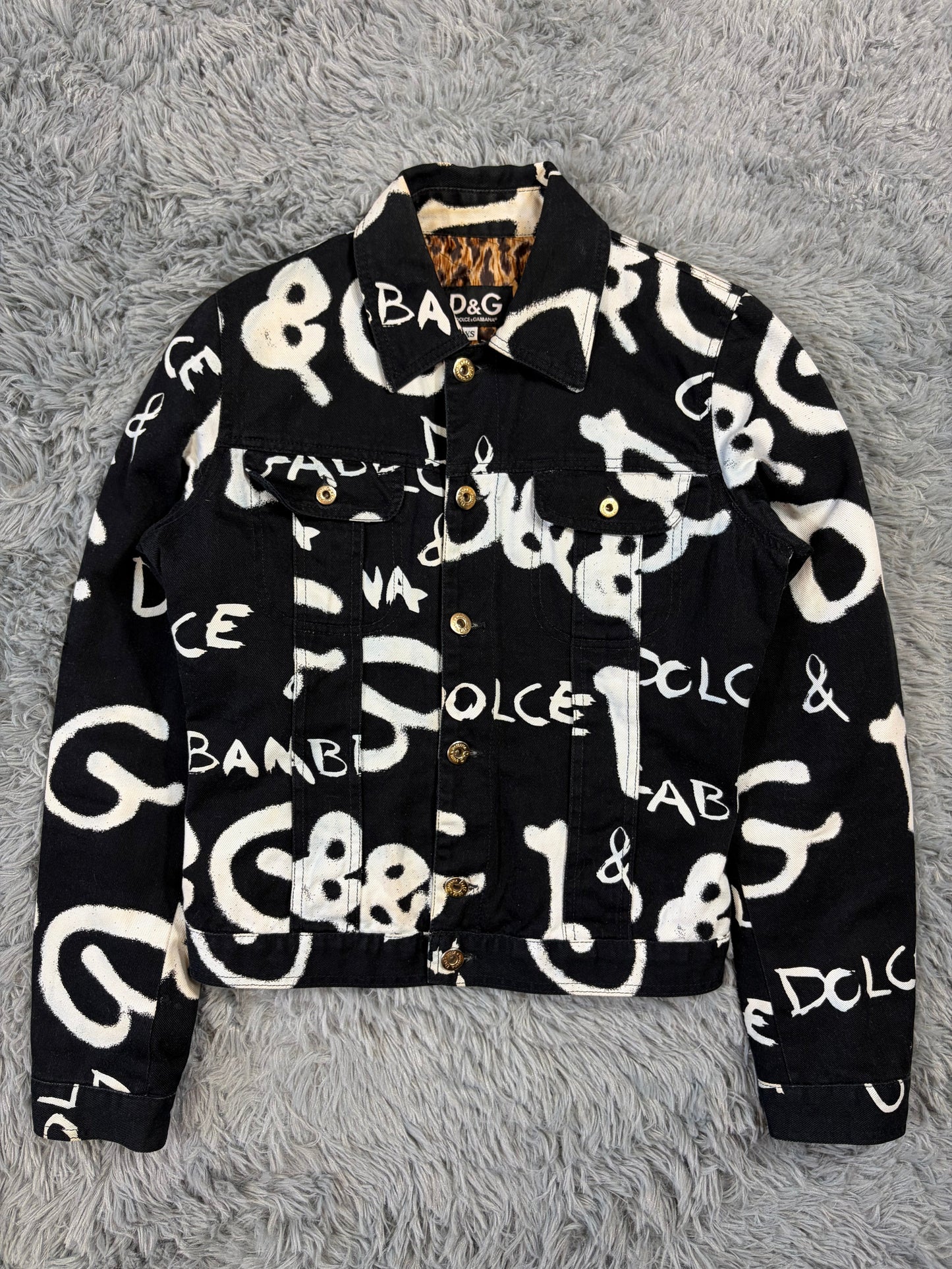 Dolce & Gabbana 2001 Graffiti Logo Cropped Denim Jacket - XS | O/S, Black