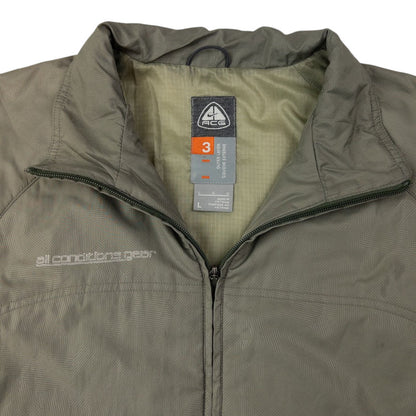 Vintage Nike ACG Lightweight Padded Zip Up Jacket Size L