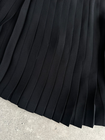 Italian Vintage 1990s Pleated A-line Mini Skirt - W26