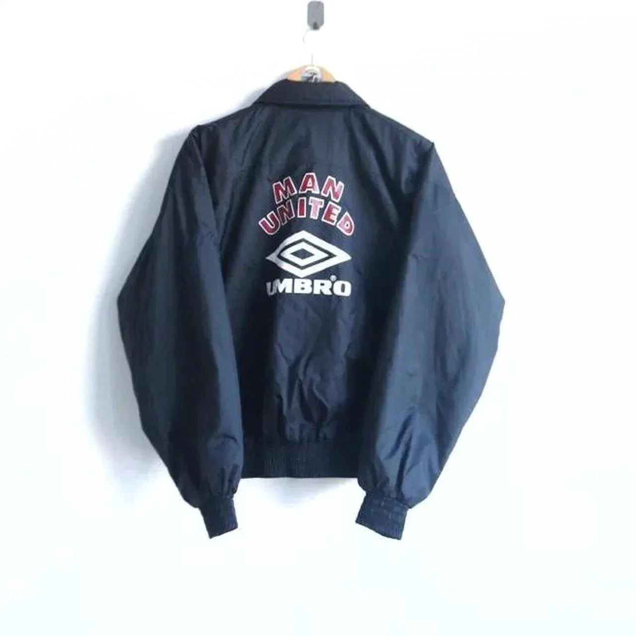 VINTAGE UMBRO MANCHESTER UNITED BOMBER JACKET (XS)  (S)