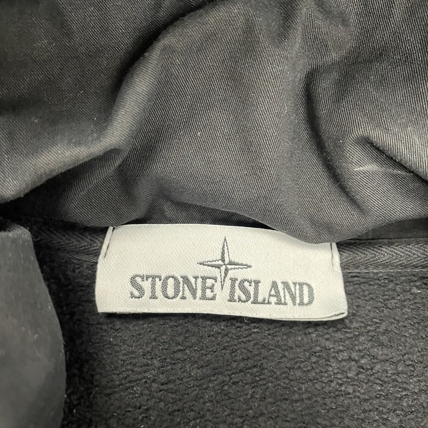 Stone Island Foldaway Hood, Size Large | Stone island, Black