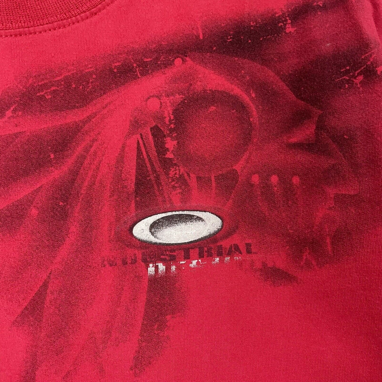 Vintage Oakley T-Shirt, Size Medium | Oakley, Red