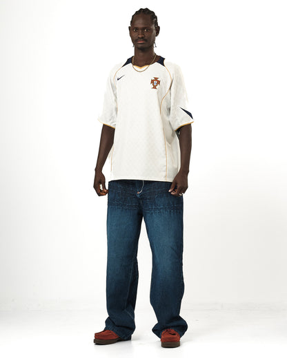 2004-06 Portugal Away Shirt (L)