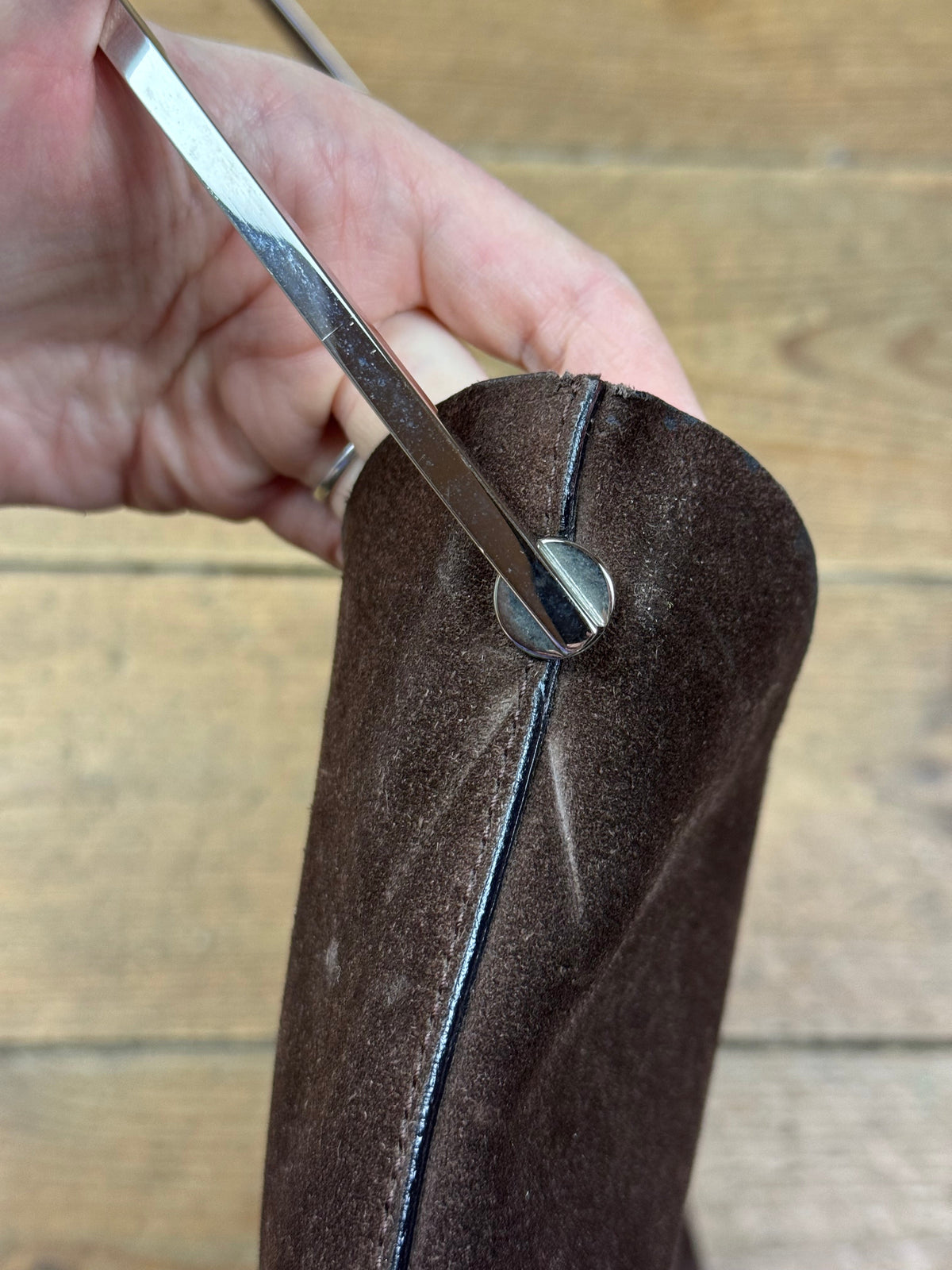 FW 1997 Gucci by Tom Ford brown suede hobo bag | O/S, Brown