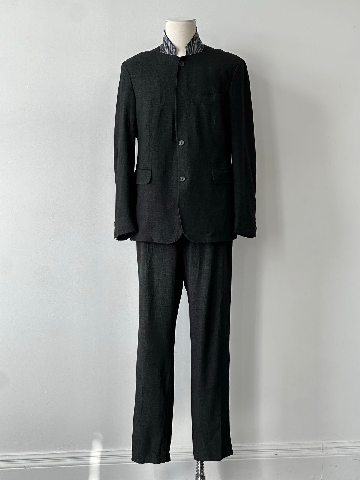 Vintage 2000s High Neck Single Breasted Suit - 42R/W36