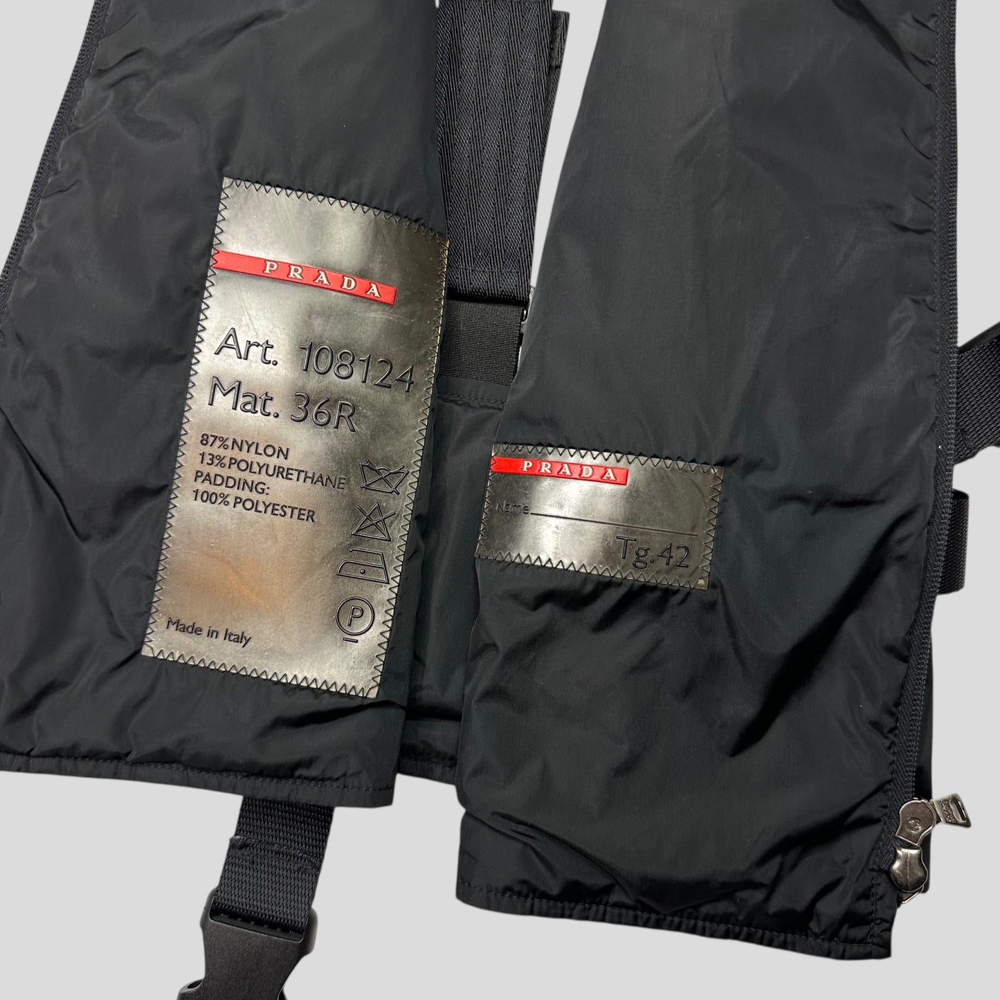 Prada Sport 1999 Padded Nylon 3M Technical Stash Vest - IT42