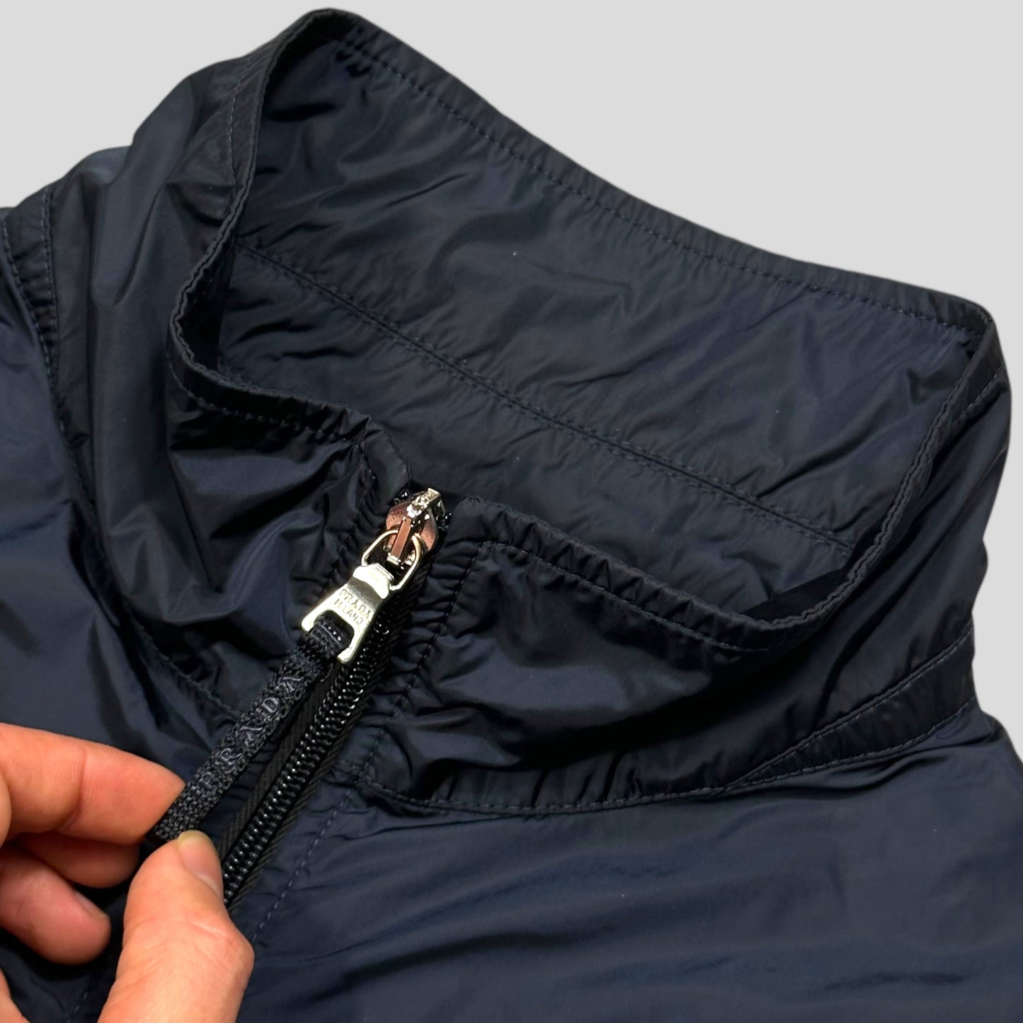 Prada Sport 2009 Red Tab Carbon Logo Navy Nylon Jacket - IT54 (L)