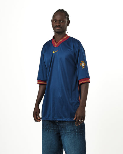Early 2000's Portugal Nike Training Shirt (XL)