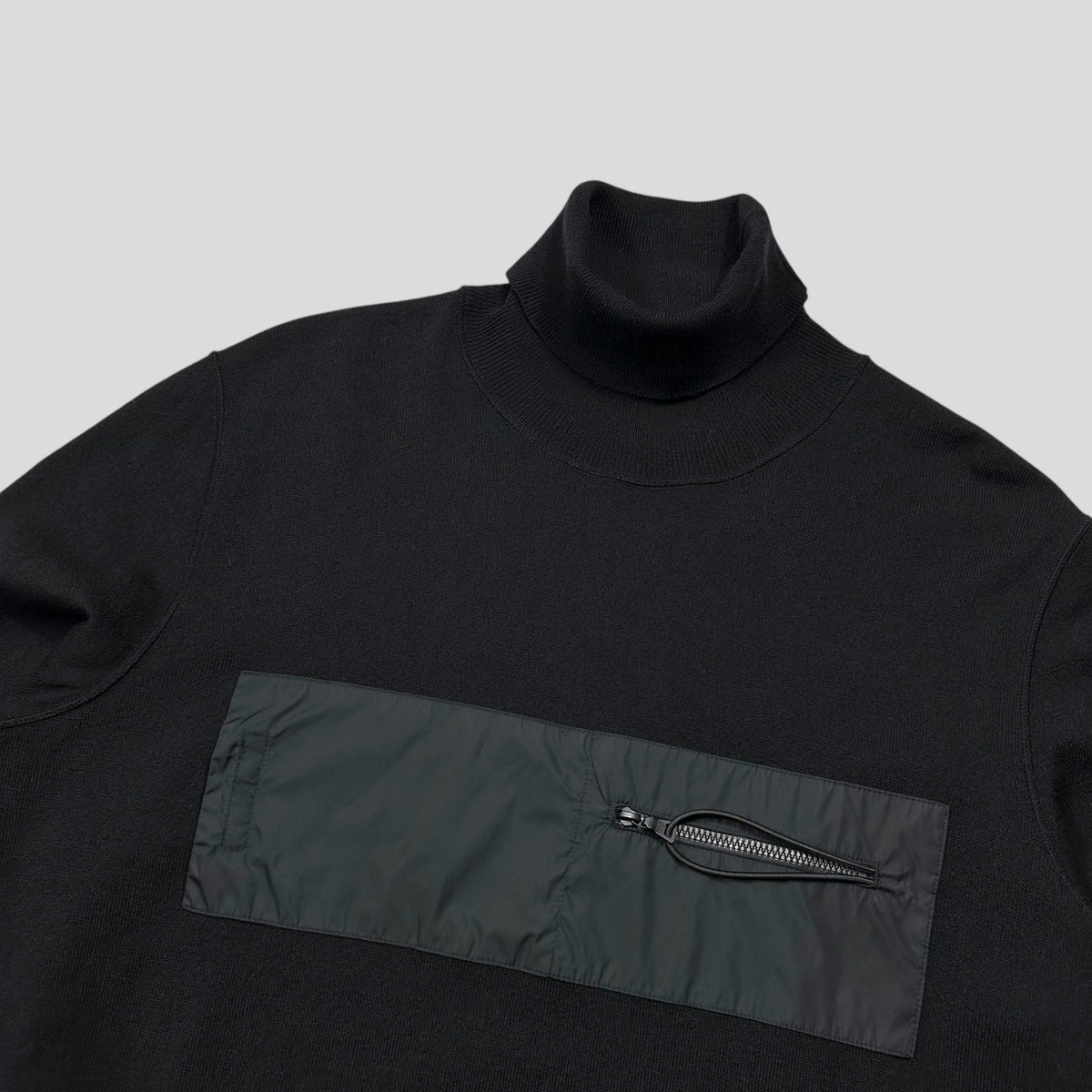 Prada Sport AW00 Nylon Pocket Panelled Technical Turtleneck - IT50 (M) | Black