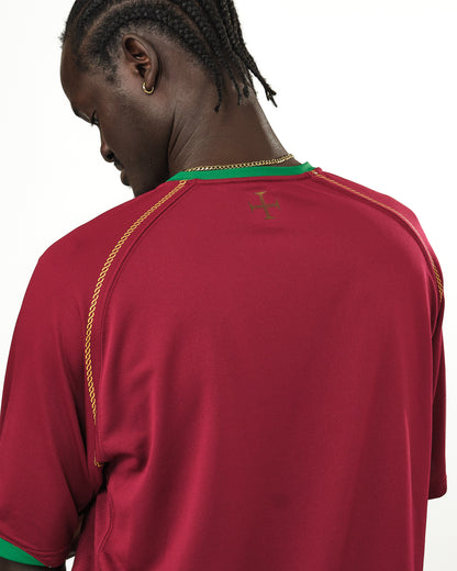2006-08 Portugal Nike Home Shirt (L)