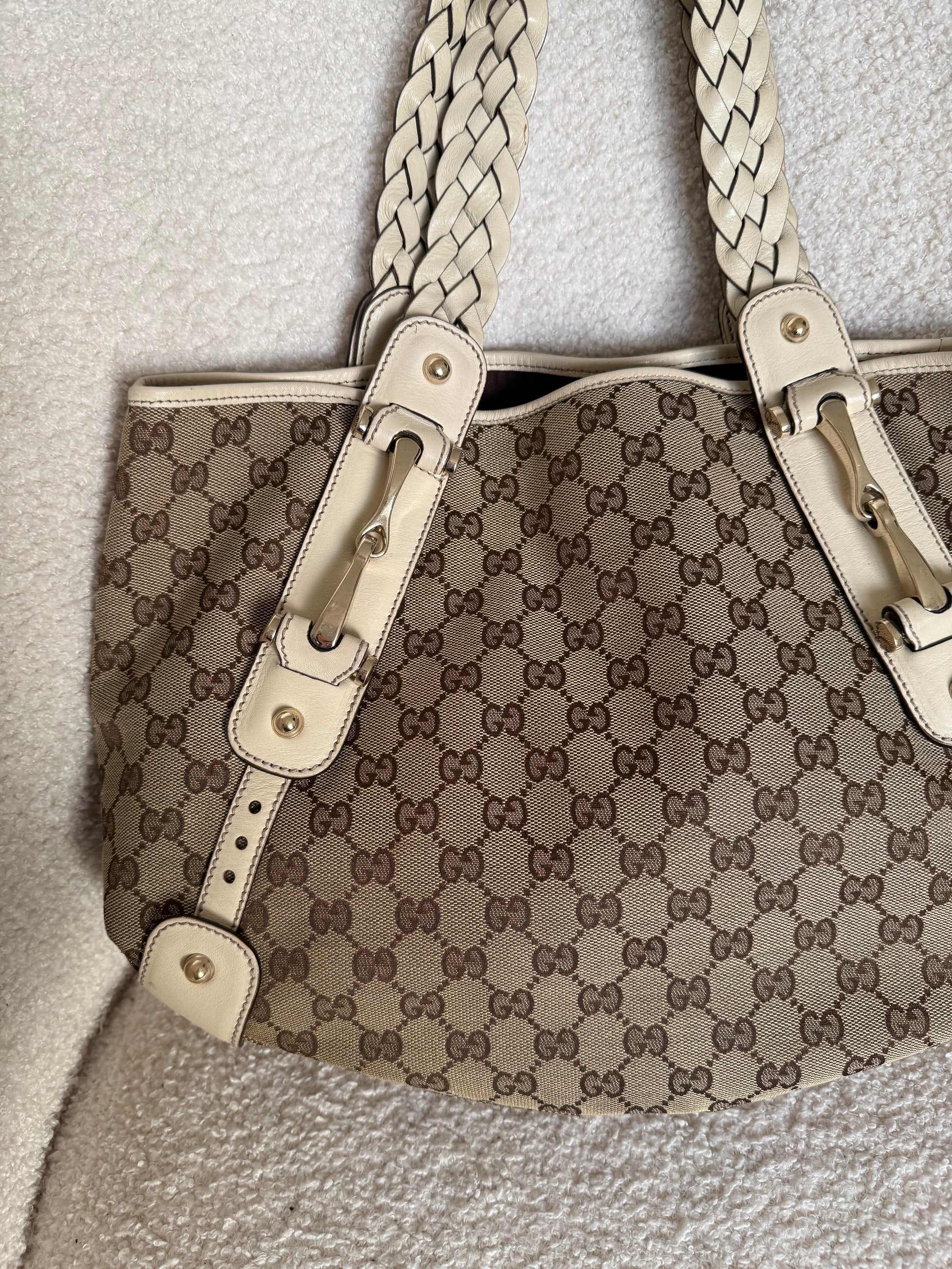 https://cdn.shopify.com/s/files/1/0812/5268/0004/files/4B7773EA-7E9D-48C2-AAF6-7607A14E1F10.jpg?v=1769428773