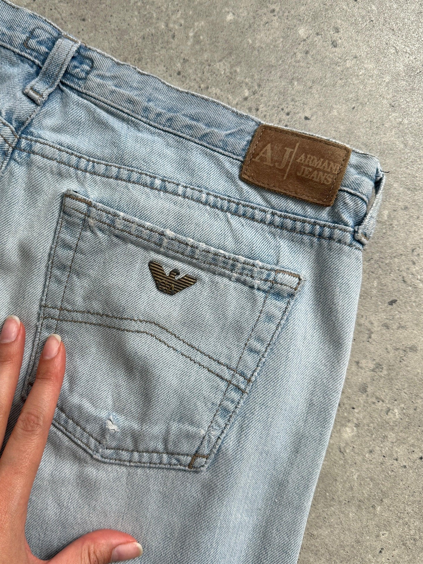 Armani Jeans Light Wash Mid Rise Denim Jeans - W30 - Known Source