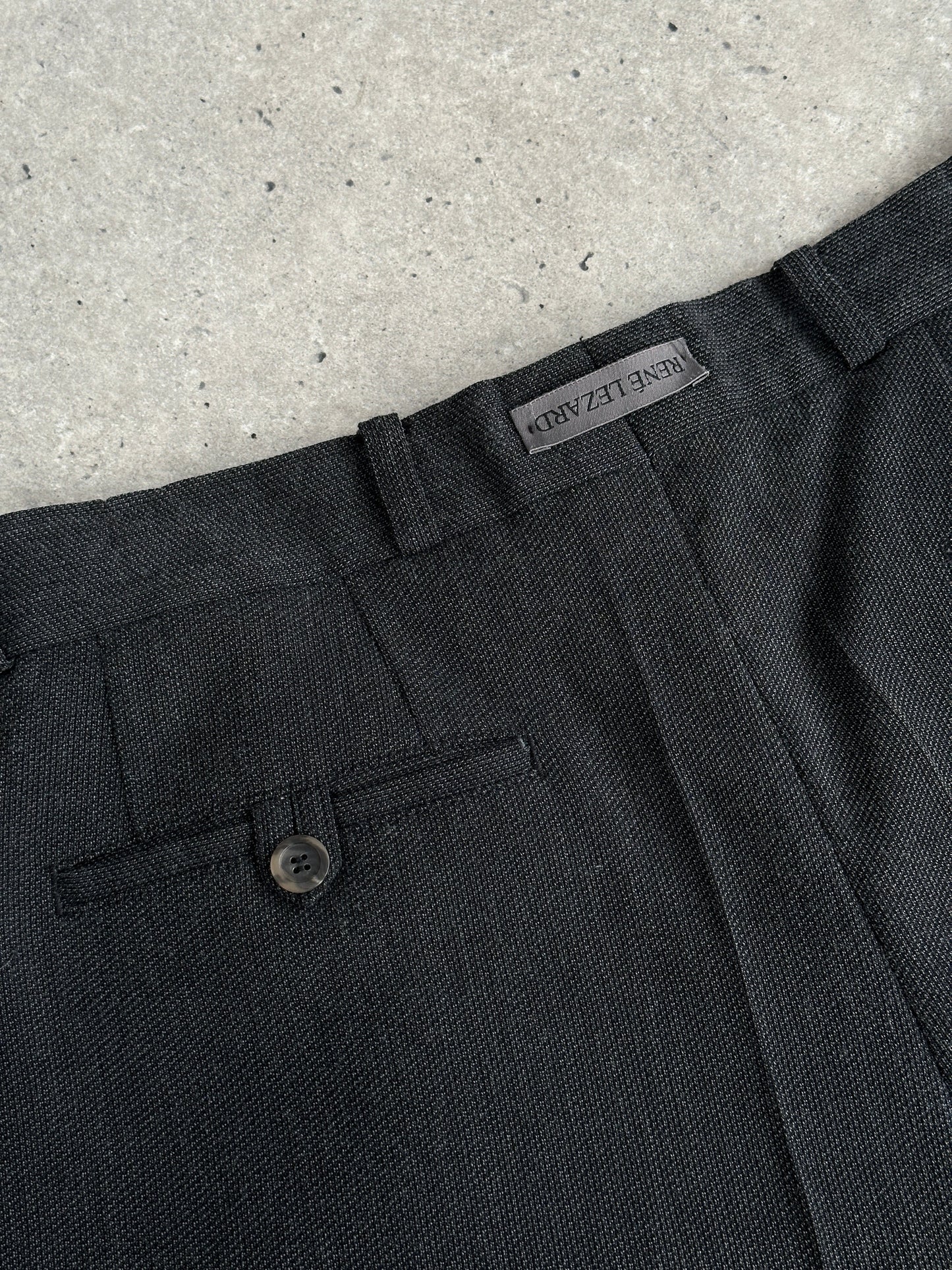 Vintage High Waisted Woven Pleated Trousers - W30