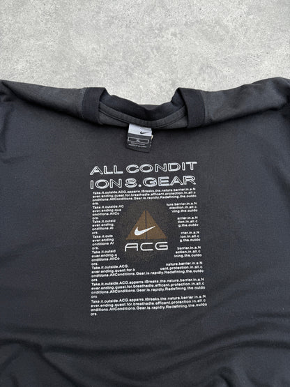 nike acg 2001 heavyweight graphic t-shirt (xl) | Default Title, Red