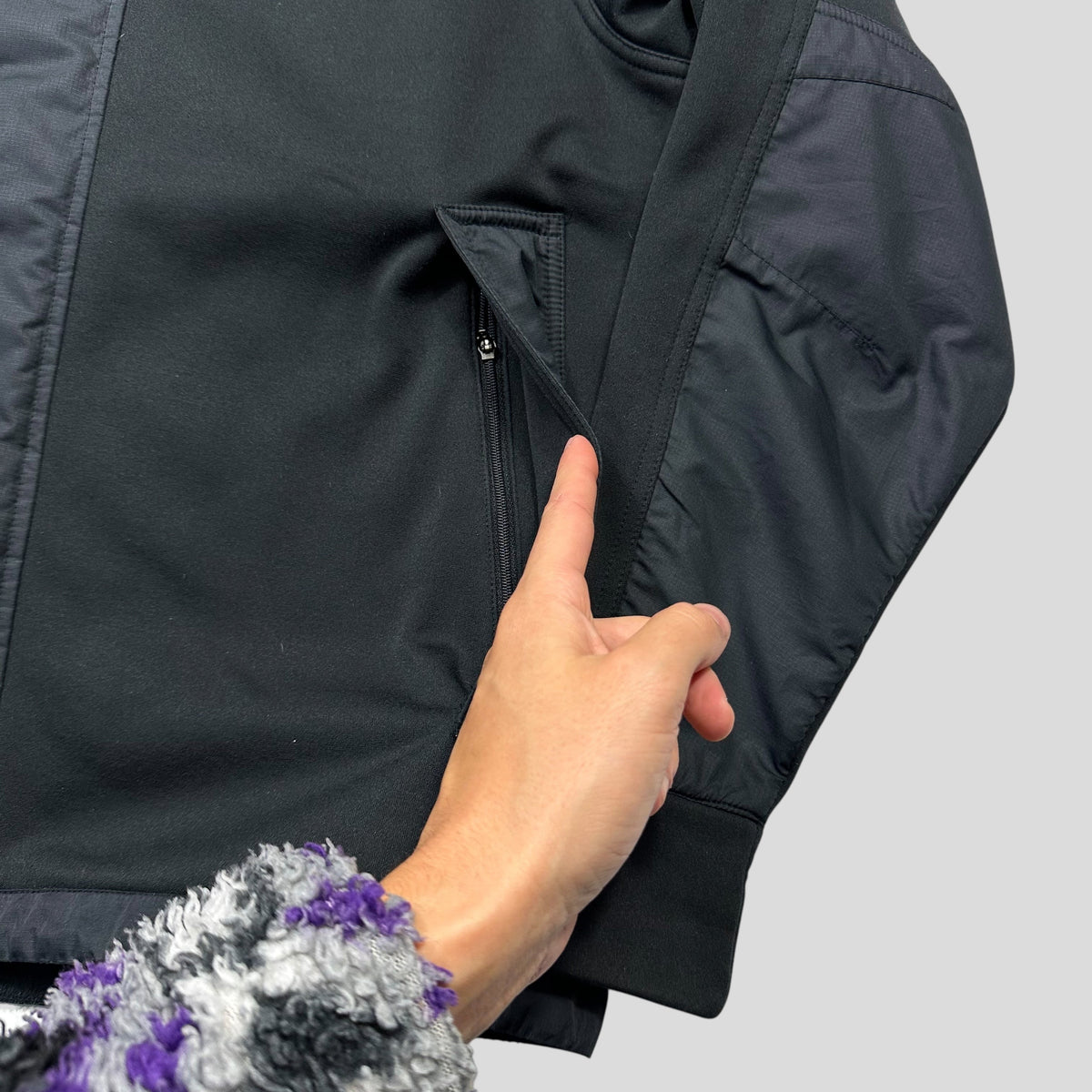 Nike 2002 Nylon Panelled Technical Soft Shell Jacket - L | Black