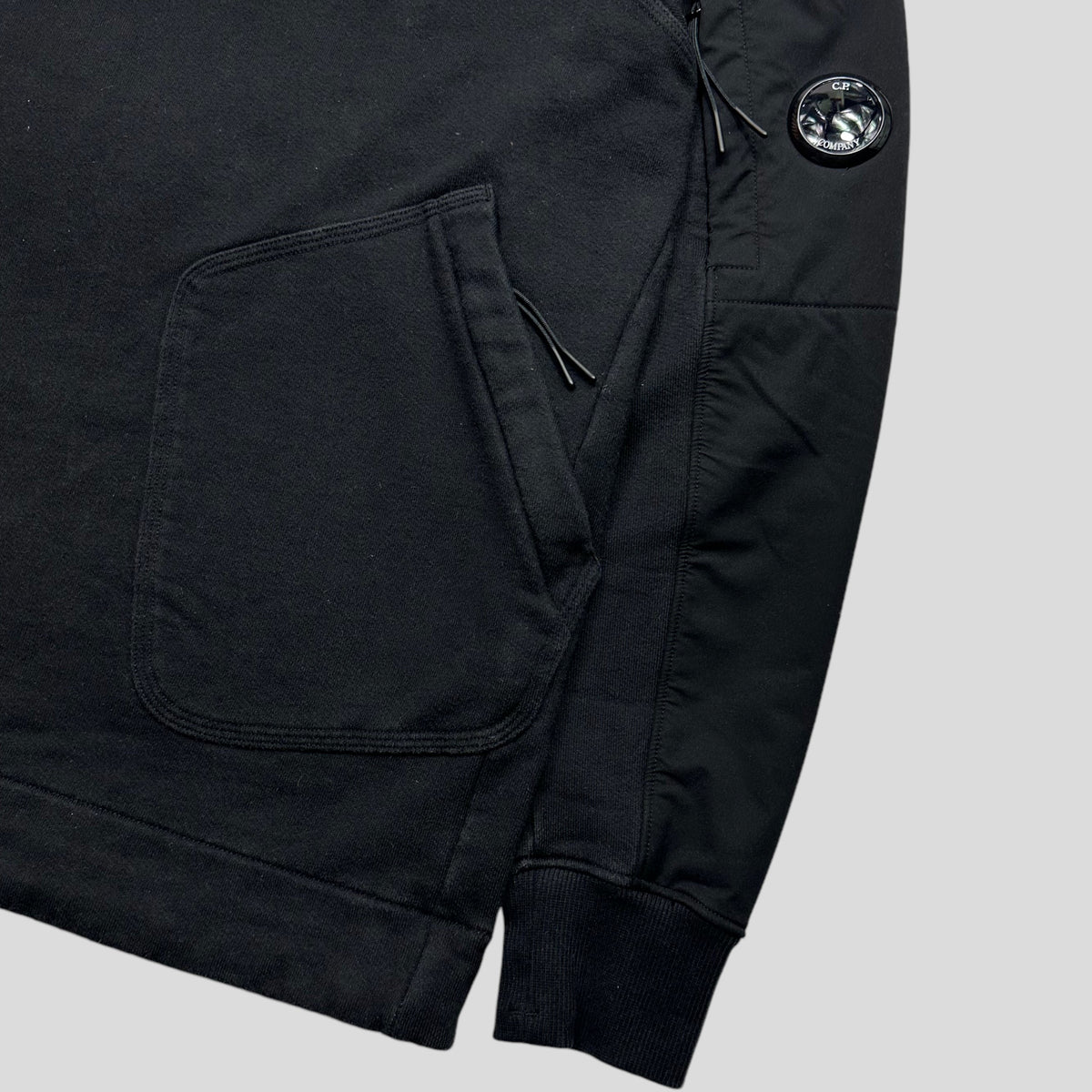 CP Company AW21 Nylon Panelled Lens Double Pocket Crewneck - M/L | Medium, Black