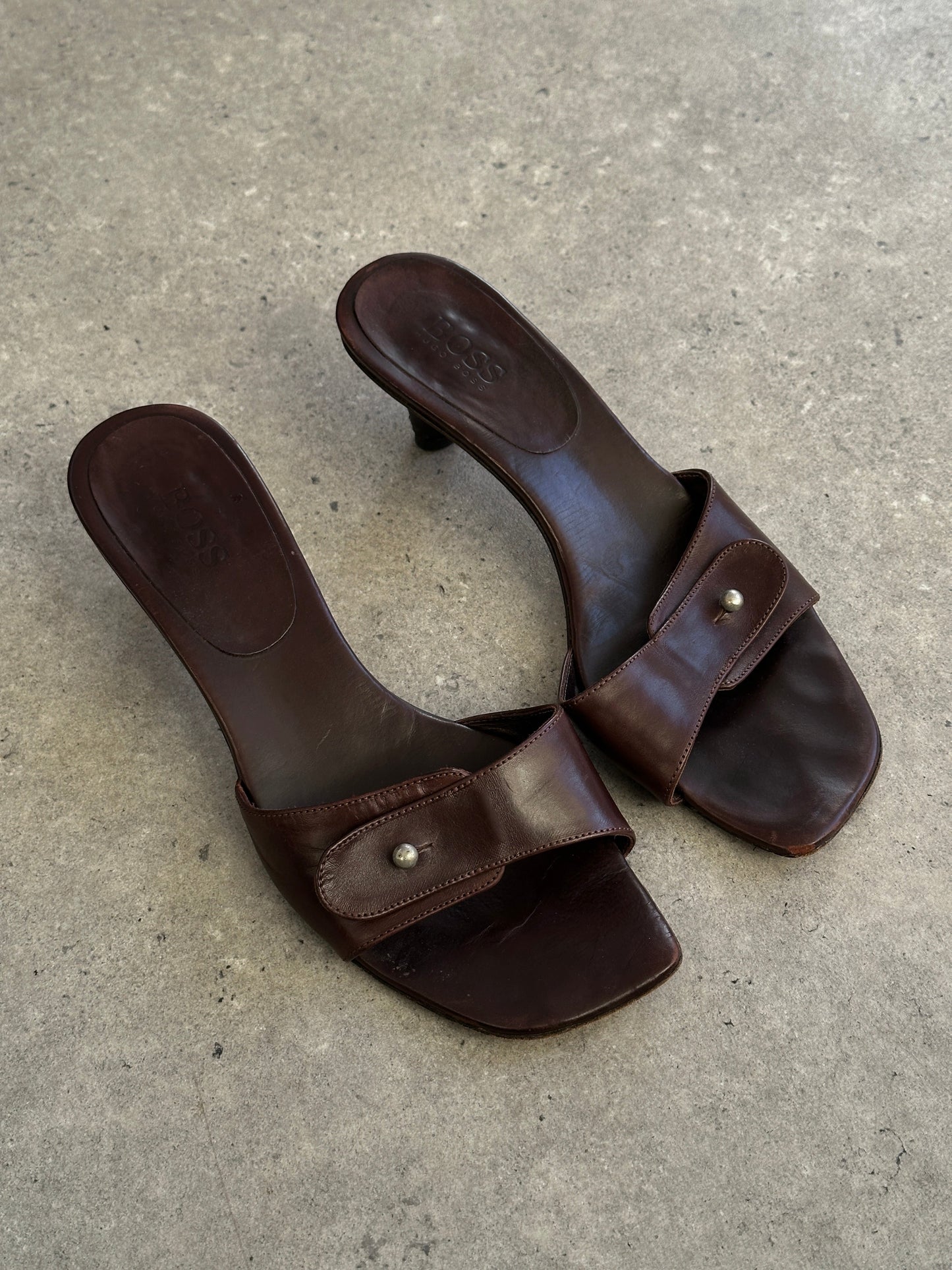 Hugo Boss Leather Mules - UK 5 / EUR 38