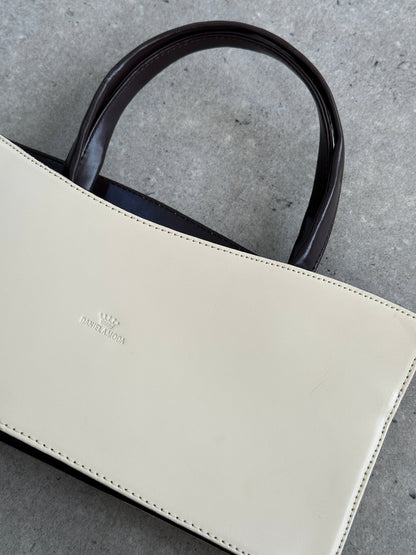 Italian Vintage 2000s Curved Leather Hand Bag