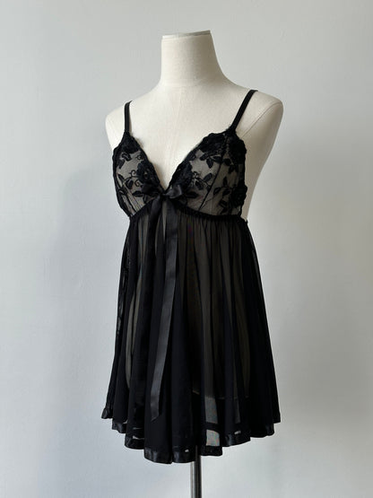 Vintage 2000s Sheer Lace Babydoll Top - M-L