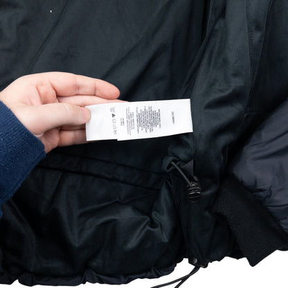 Vintage Mountain Hardwear Zip Up Padded Jacket Size M