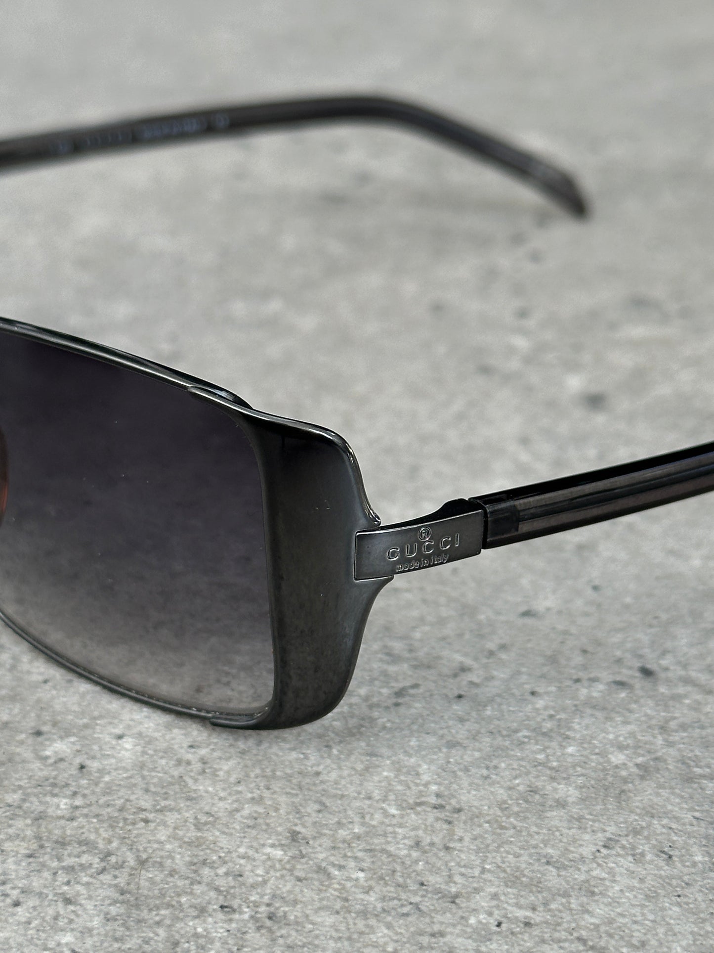 Gucci 2000s Rectangular Logo Sunglasses