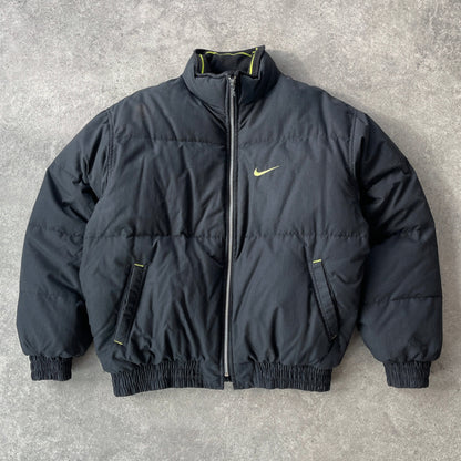 Nike RARE 1990s down fill spellout puffer jacket (L)