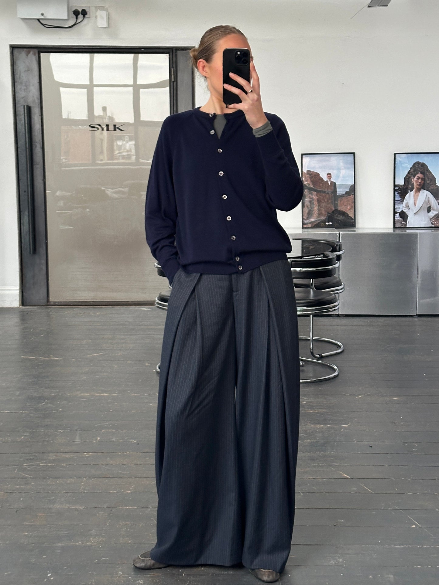 Vintage 1990s Scottish Pure Merino Wool Round Collar Cardigan - M