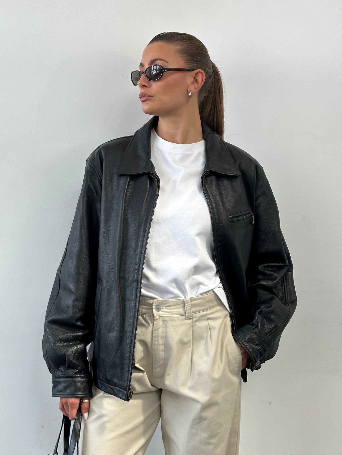 Vintage Minimal Leather Jacket - L